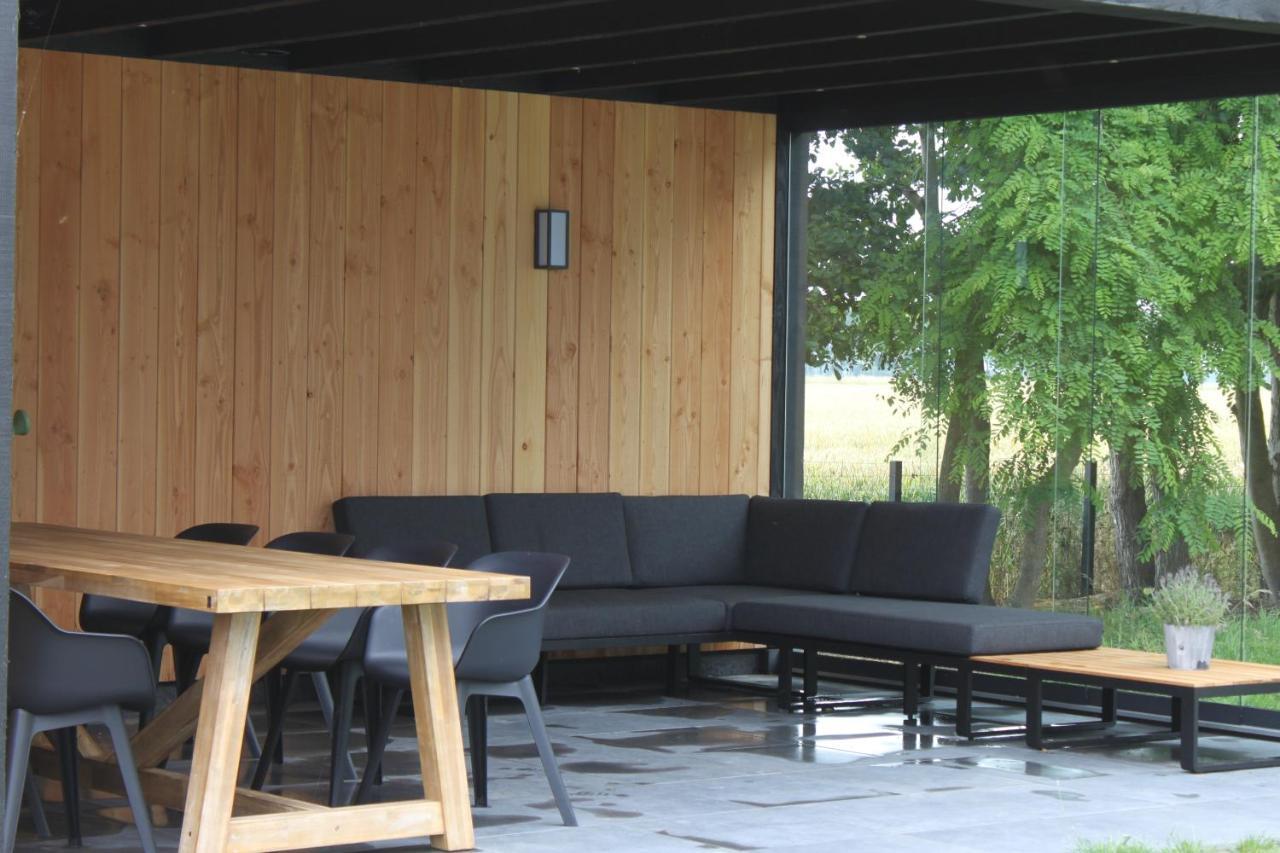 B&b2b Zeeland Bed & Breakfast IJzendijke